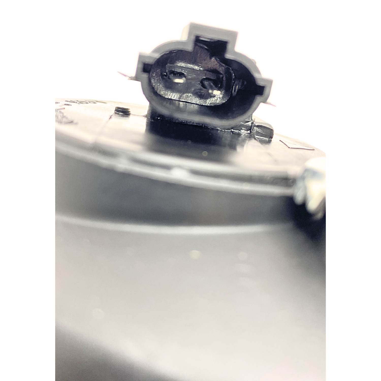 Neblinero Delantero Derecho KARRY Q22 1.5L - Imagen 4